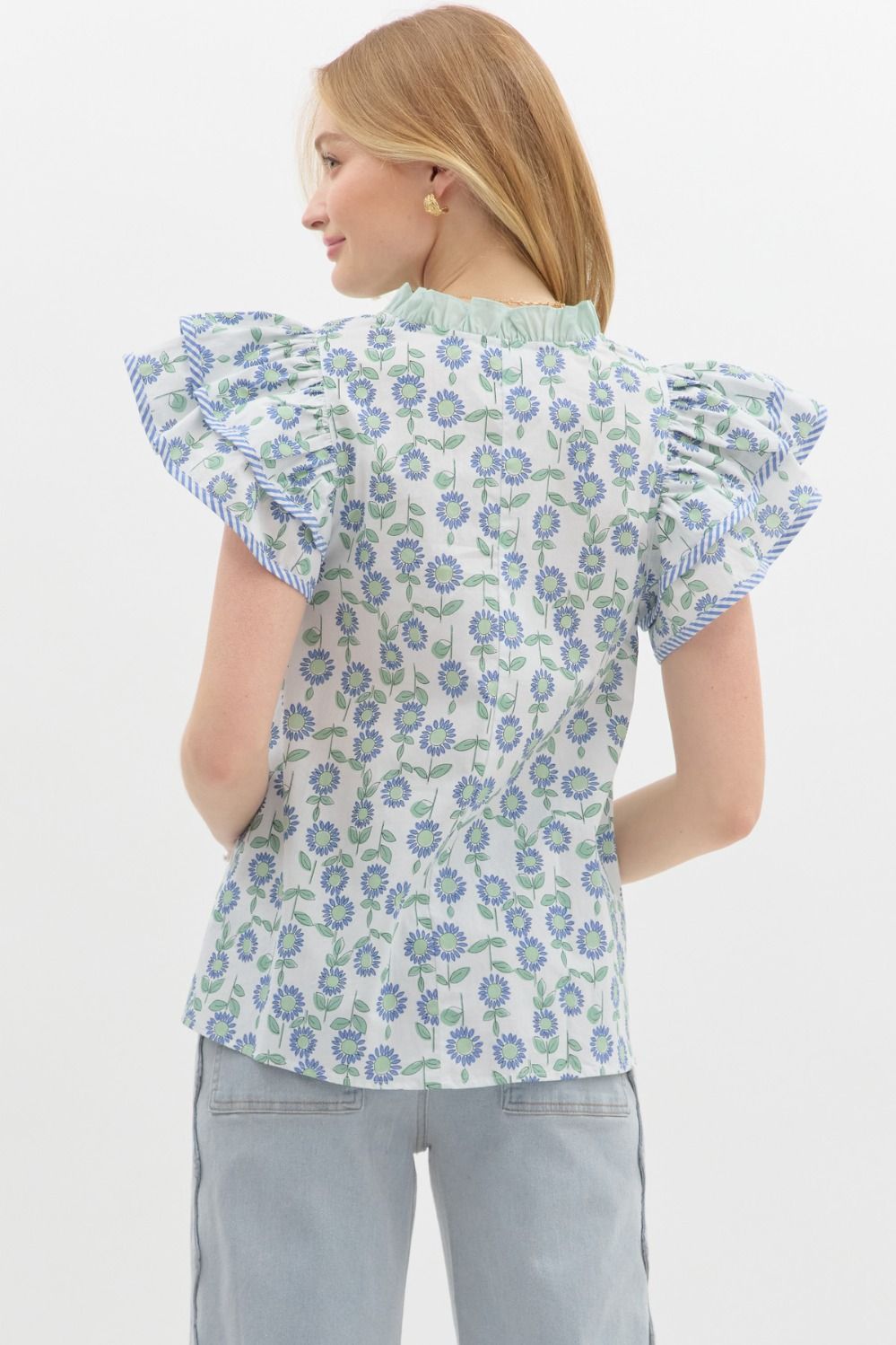 Entro Mint Floral Flutter Sleeve Top