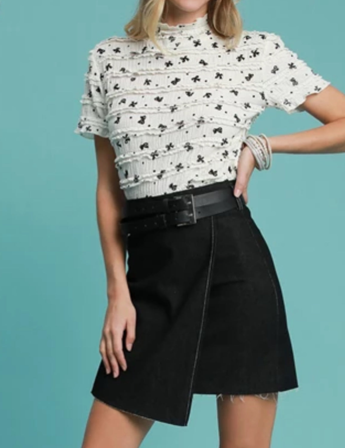 Cream Ribbon Print Ruffle Top-Short Sleeve